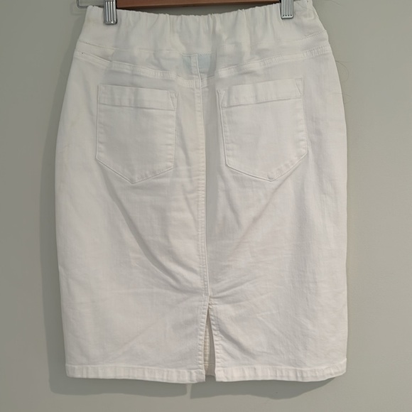 Blue Illusion White skirt.  XS. - Picture 3 of 8